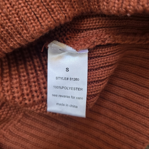 Misc Women's Sweater Size Small - Picture 5 of 8